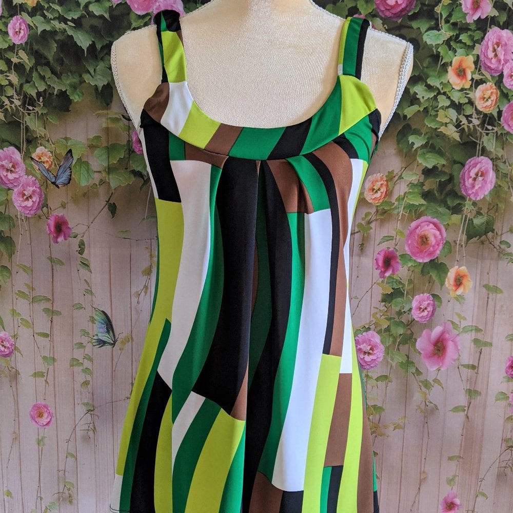 Sleeveless Geometric Striped Top Size M